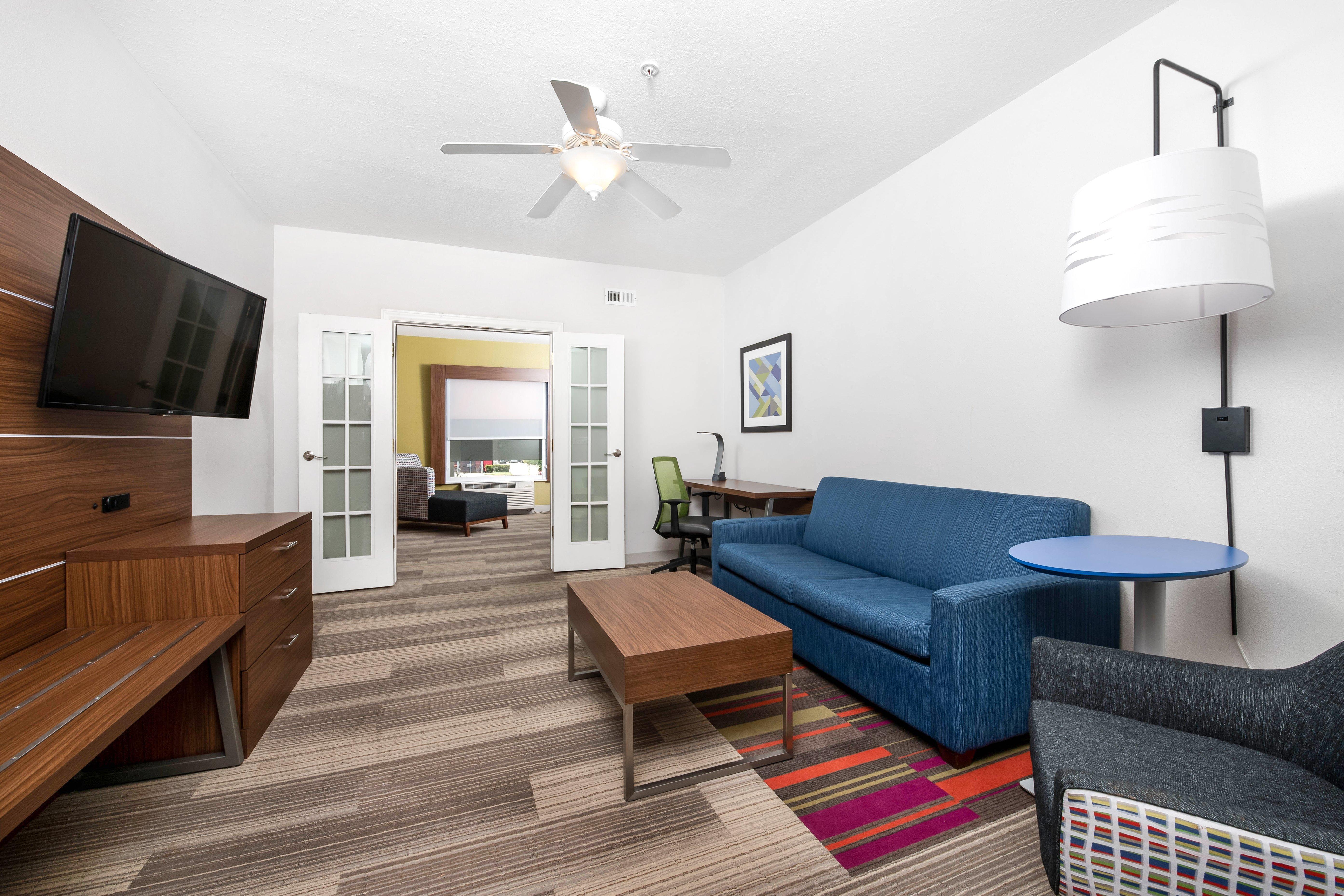Holiday Inn Express Hotel And Suites Conroe By Ihg Buitenkant foto